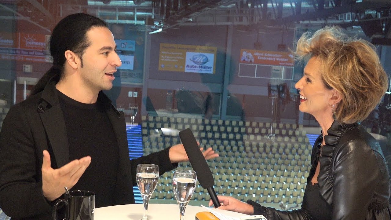 B&uuml;lent Ceylan ganz offen &uuml;ber sein Leben und  Shows in Liane&acute;s Promi Plausch