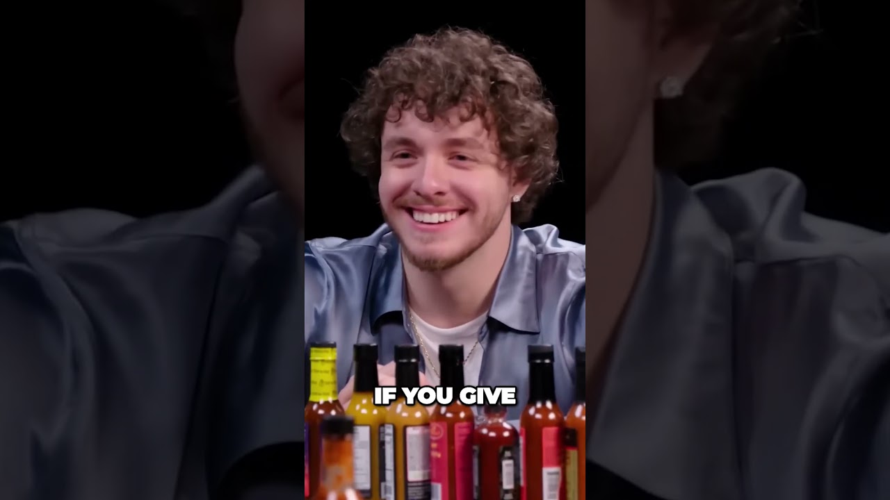 How to Compliment a Woman Without Being Creepy