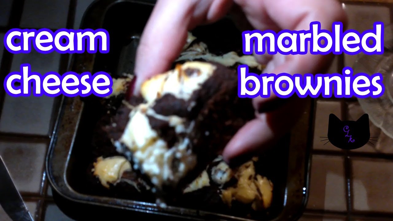 making cream cheese marbled brownies