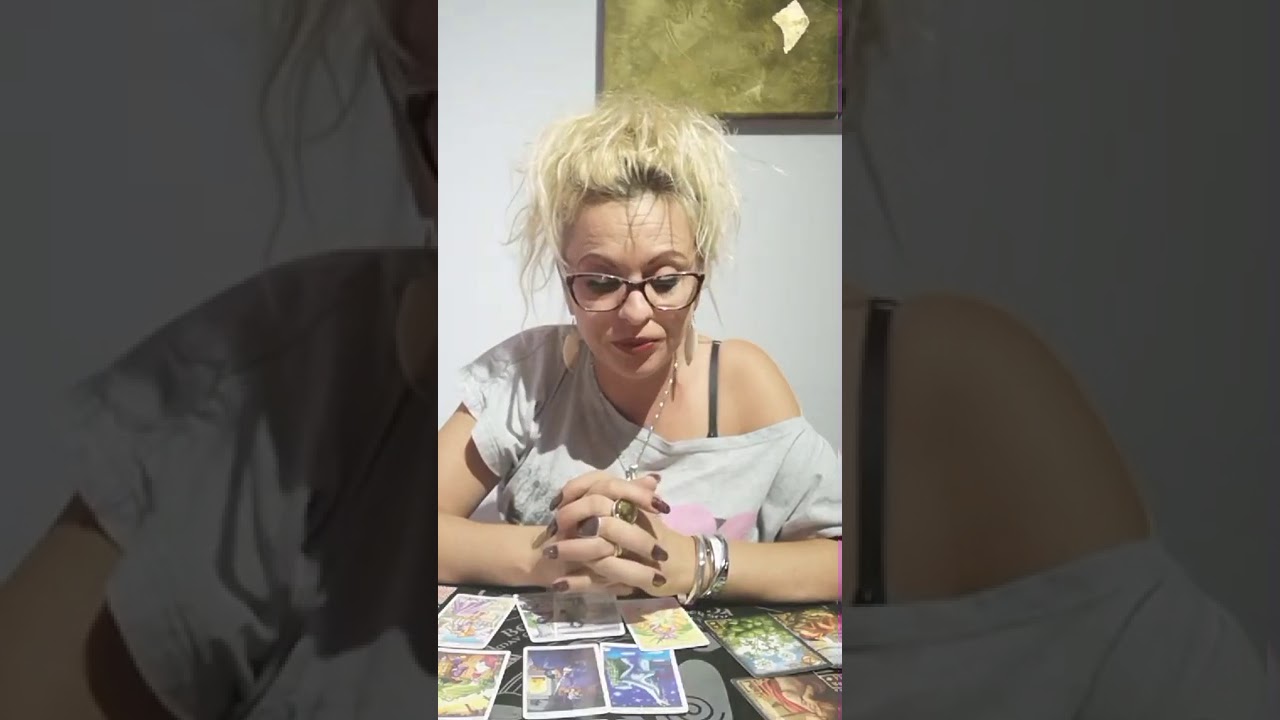 Mă impact cu fostul ??Mă  căuta fostul iubit iubită?