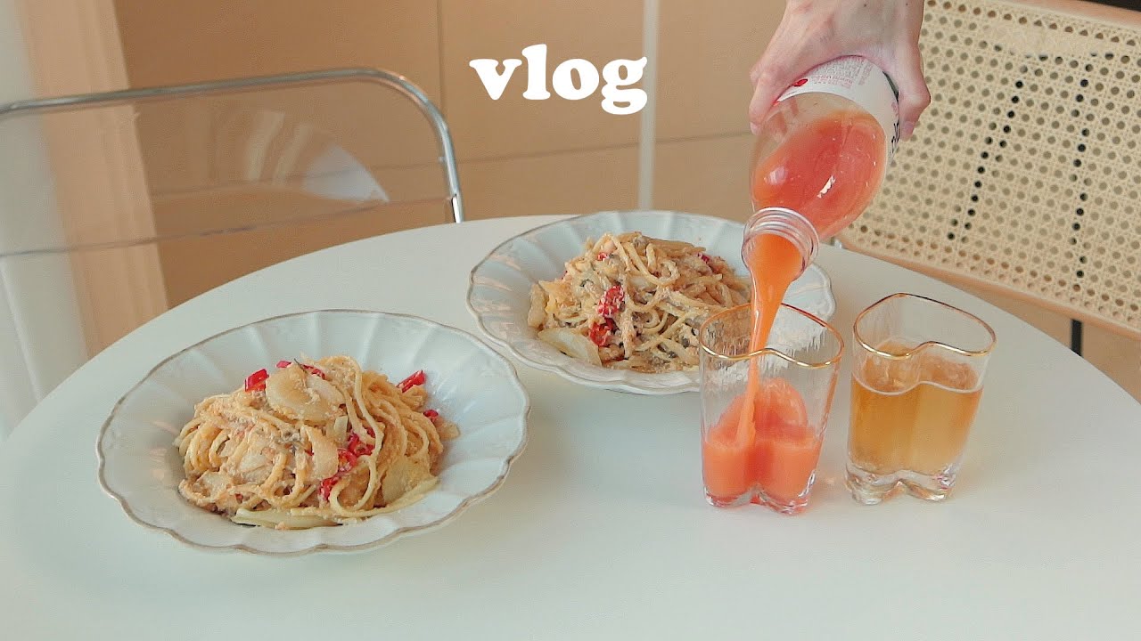 🏡vlog • 완벽한 일요일 보내는법! 치즈오믈렛, 베리 스무디볼, 명란파스타, 맥반석계란, 숨겨왔던춤(?)