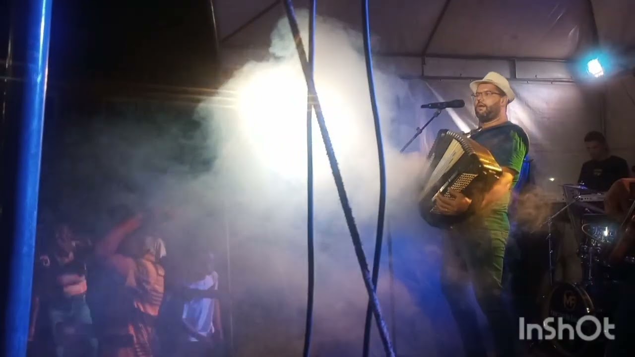 Cavalgada de Saquinho Povoado de Campo Formoso com a banda Meninos do Forro