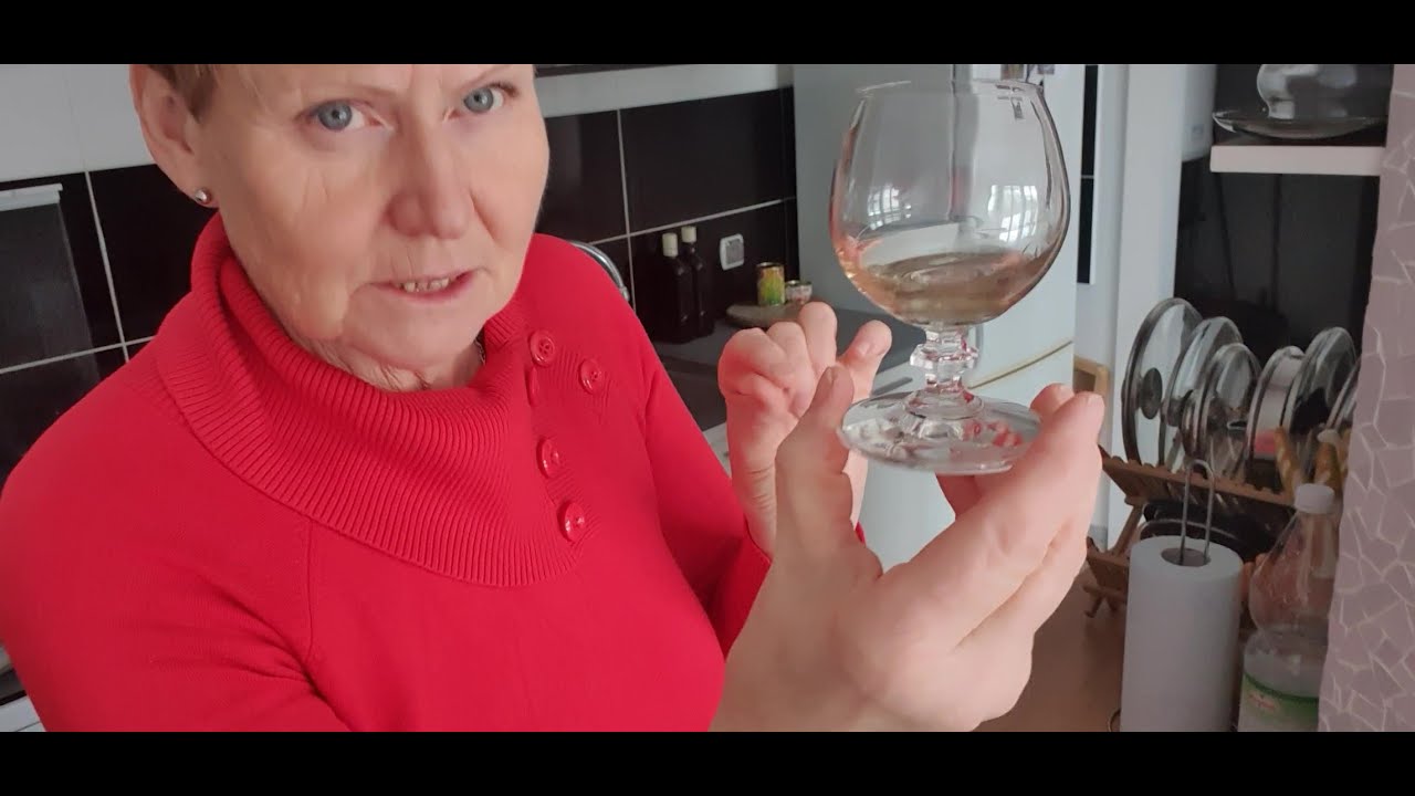 amaretto z pestek pigwowca