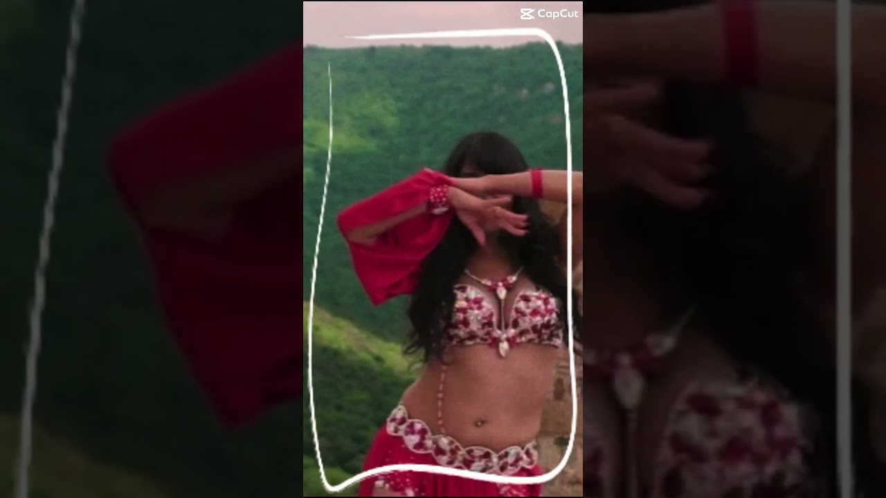 Clases de danza oriental con Munique Neith en Barcelona