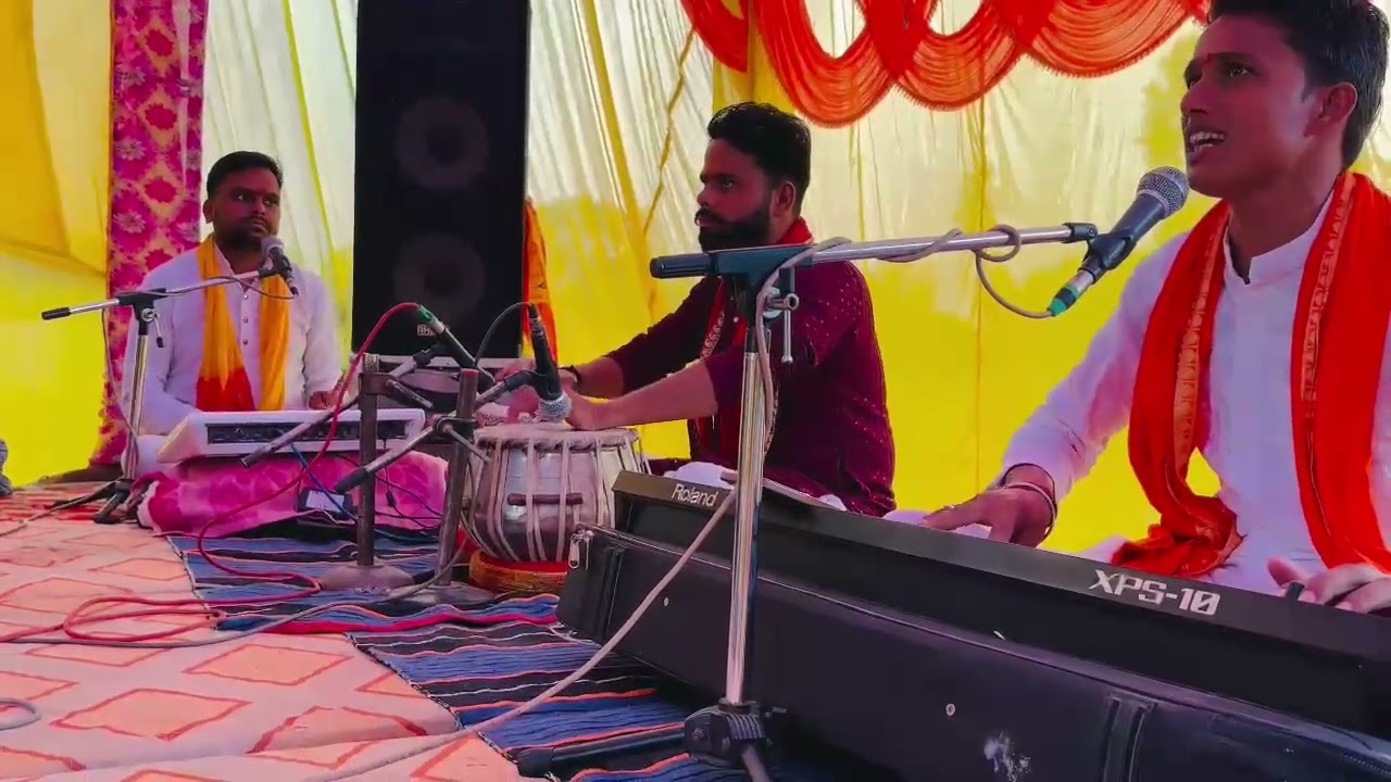 #वायरल#guruvandana#singer Divya prakash tiwari#8303432851