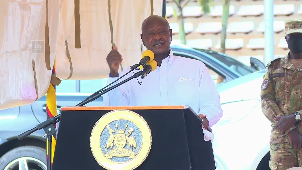 AM NOT GOD | MUSEVENI TELLS TEACHERS