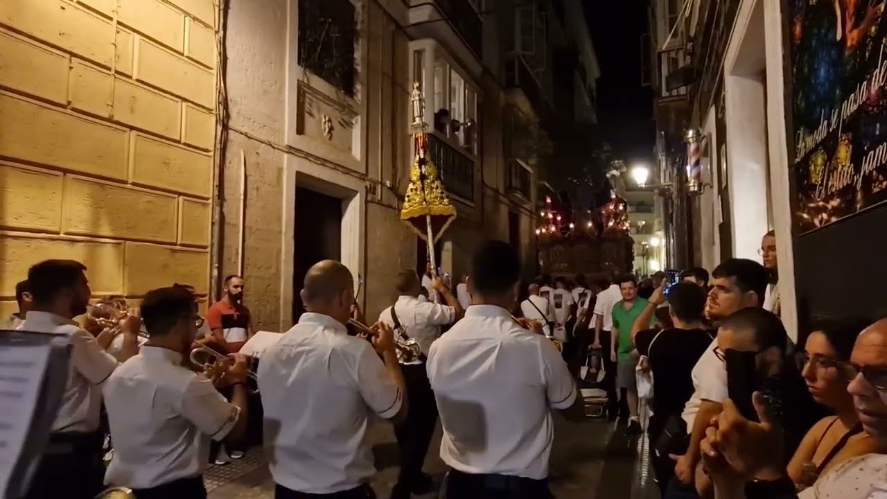 Hermandad del Prendimiento - Procesión Magna de Cádiz 2022 - (Costaleros del Amor)