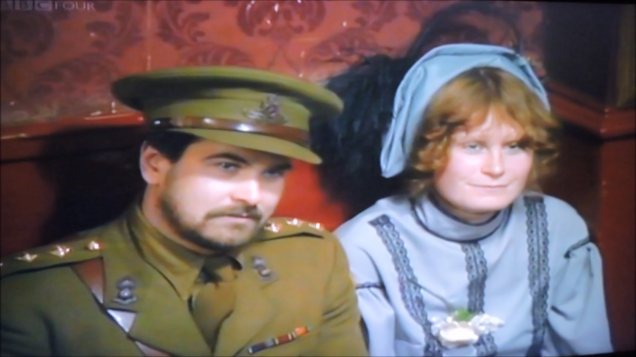 Robert Tear & #Benjamin #Luxon Good Old Days 22 Feb 1979