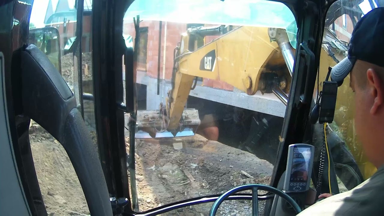 CAT M313D dłubanie przy podjazdach cz.2