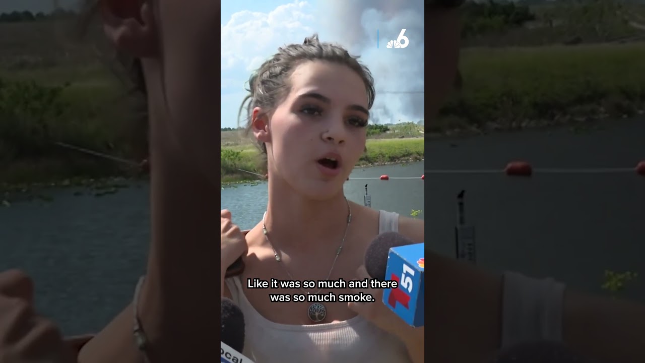 По данным пожарно-спасательной службы, пожарные борются с лесными пожарами в округах Майами-Дейд ...