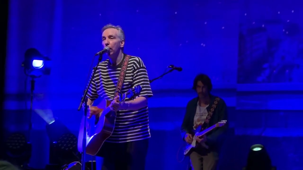 Olli Schulz - Bessere Version - Live @ edeloptics arena, Hamburg - 03/2024 (Tag 2)