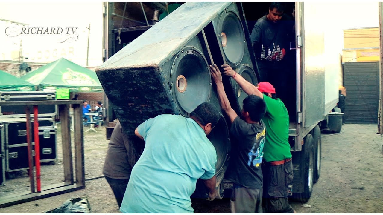INSTALANDO EQUIPO DE AUDIO SONIDO FANTASMA 32 ANIVERSARIO  PISTA LA TERMINAL