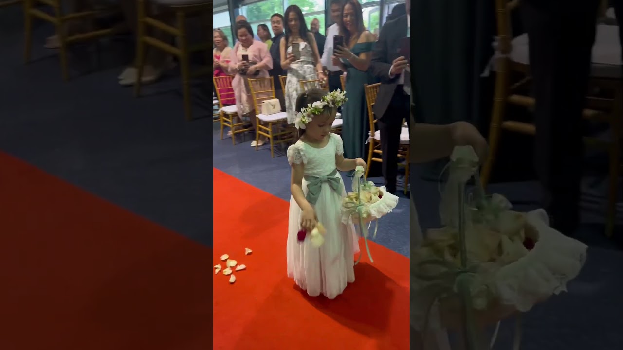 THE CUTEST FLOWER GIRL  #flowergirl #cute #wedding