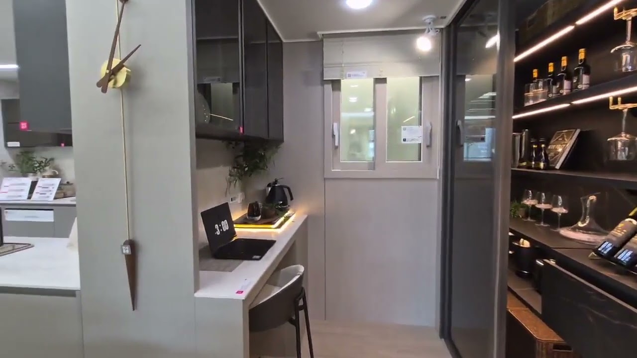 문의 : 1688-3530 / 춘천 동문디이스트 어반포레 모델하우스 84㎡A