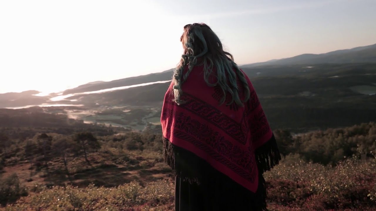 Category Promotional Film of the City II prize Experience Rindal &ndash; Story of the Rindalsbunad Opplev
