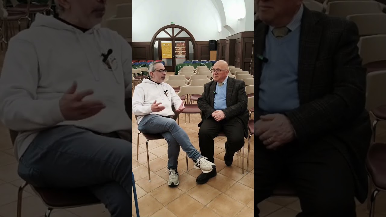 COMPAGNIA TEATRALE VANA IMAGO DI NAPOLI CON LA COMMEDIA CHIACCHIERE E DISTINTIVO  MONTORO 21/2/2026.