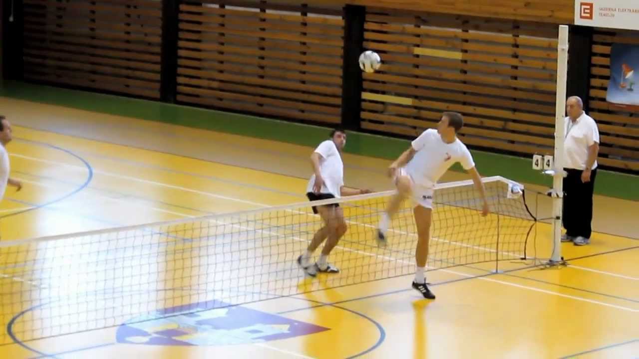 Turnaj v nohejbalu trojic - Sportovní hala Týn nad Vltavou 23. 3. 2013