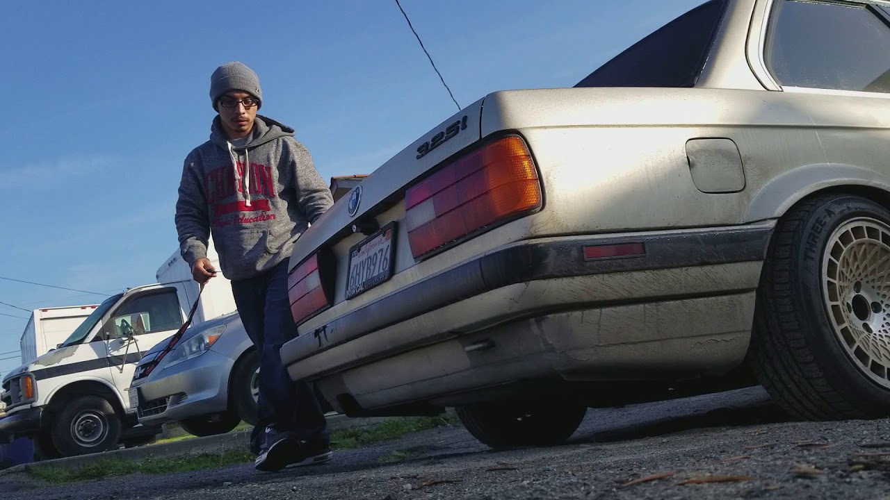 E30 325i cold start + muffler delete