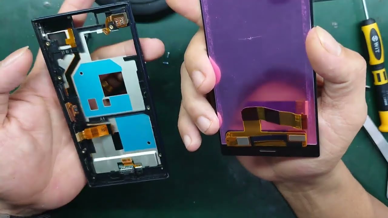 Cara Pasang LCD Sony Xperia X Compact / SO-02J