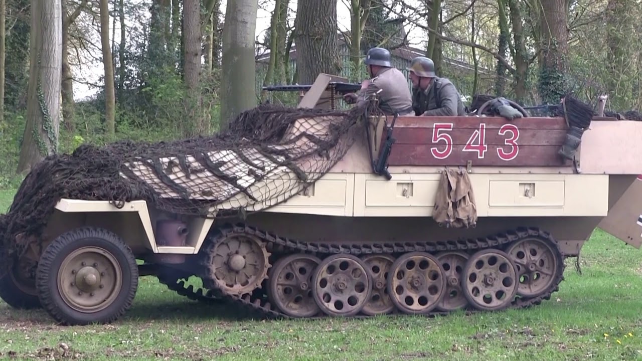 Operation Amherst Zuidlaren re-enactment demo liberation of Drenthe 1945 in Holland