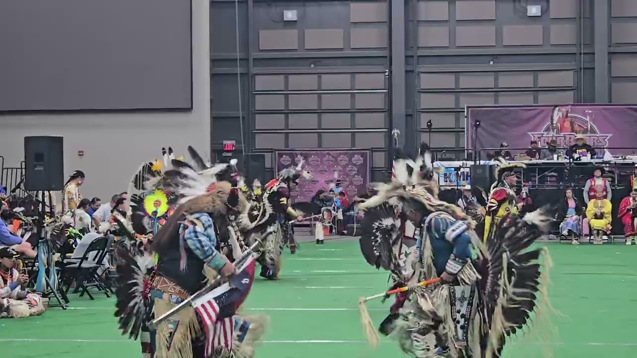 Golden age, Men's North traditional, 4 Bears powwow 2025