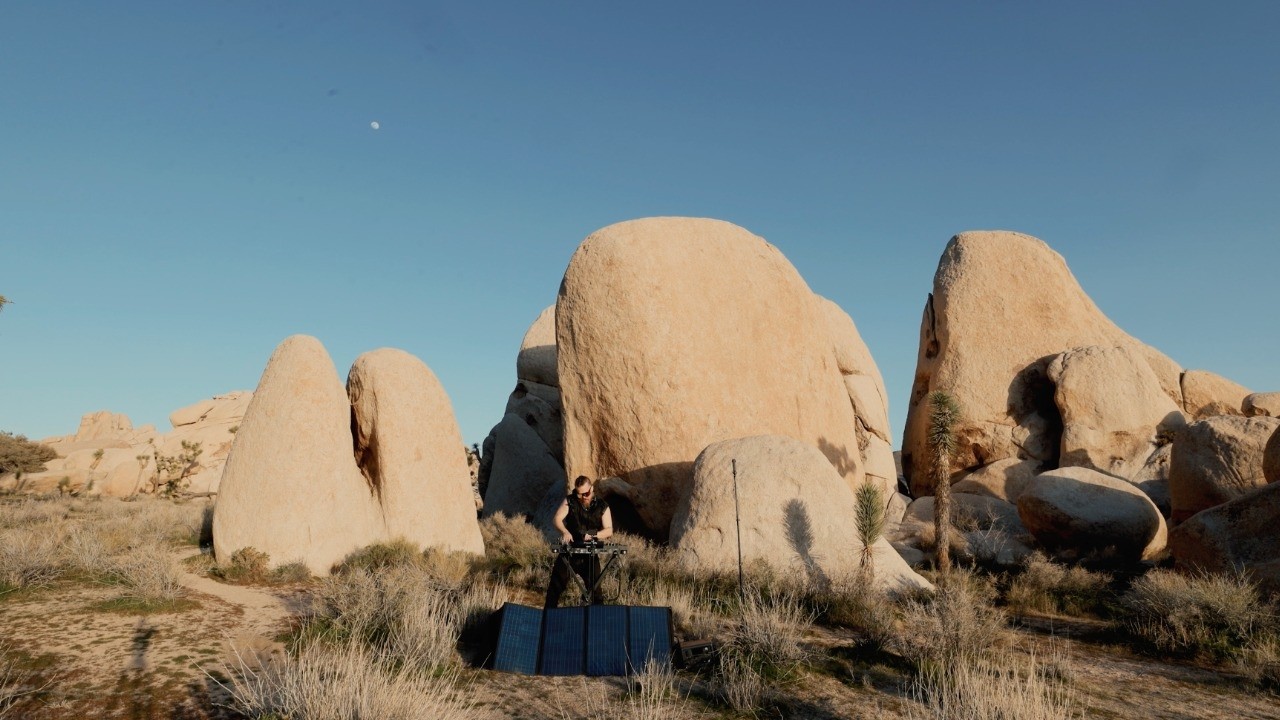 Solar Powered Hard Techno DJ SET | TEKNO VIKING VISION QUEST: JOSHUA TREE