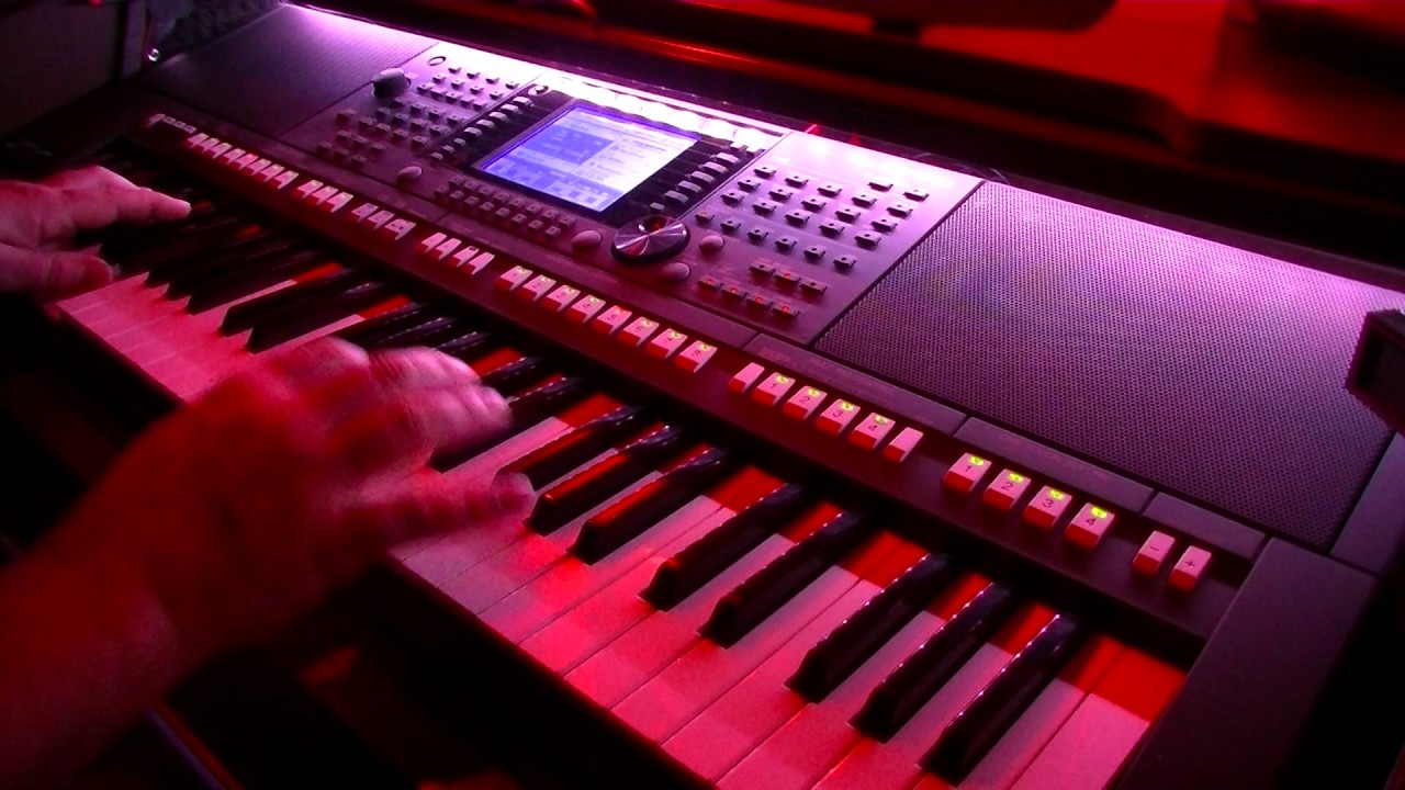 yamaha psr 750,  les copains d'abord
