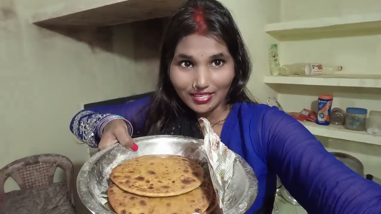 मैं क्या बना रही हूं आप लोग देख सकते हो दोस्तों