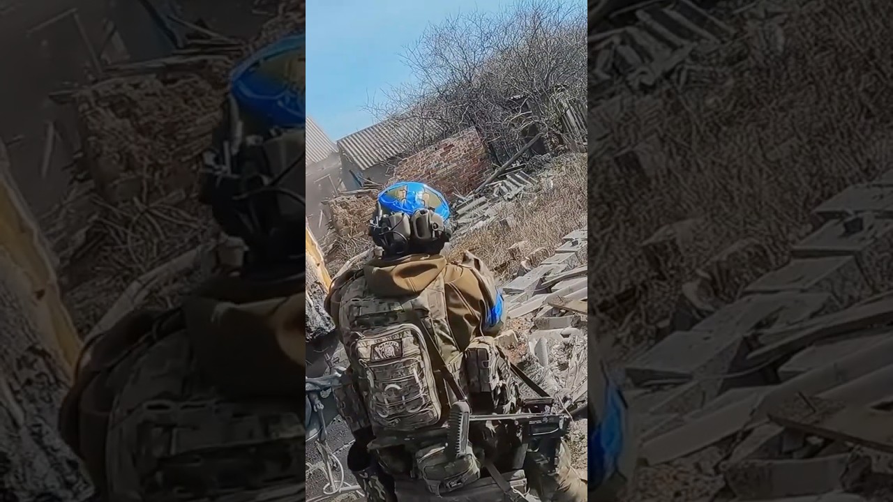 UKRANIANOS EN COMBATE  #conflicto #ucrania #rusia #guerra #militar #historia