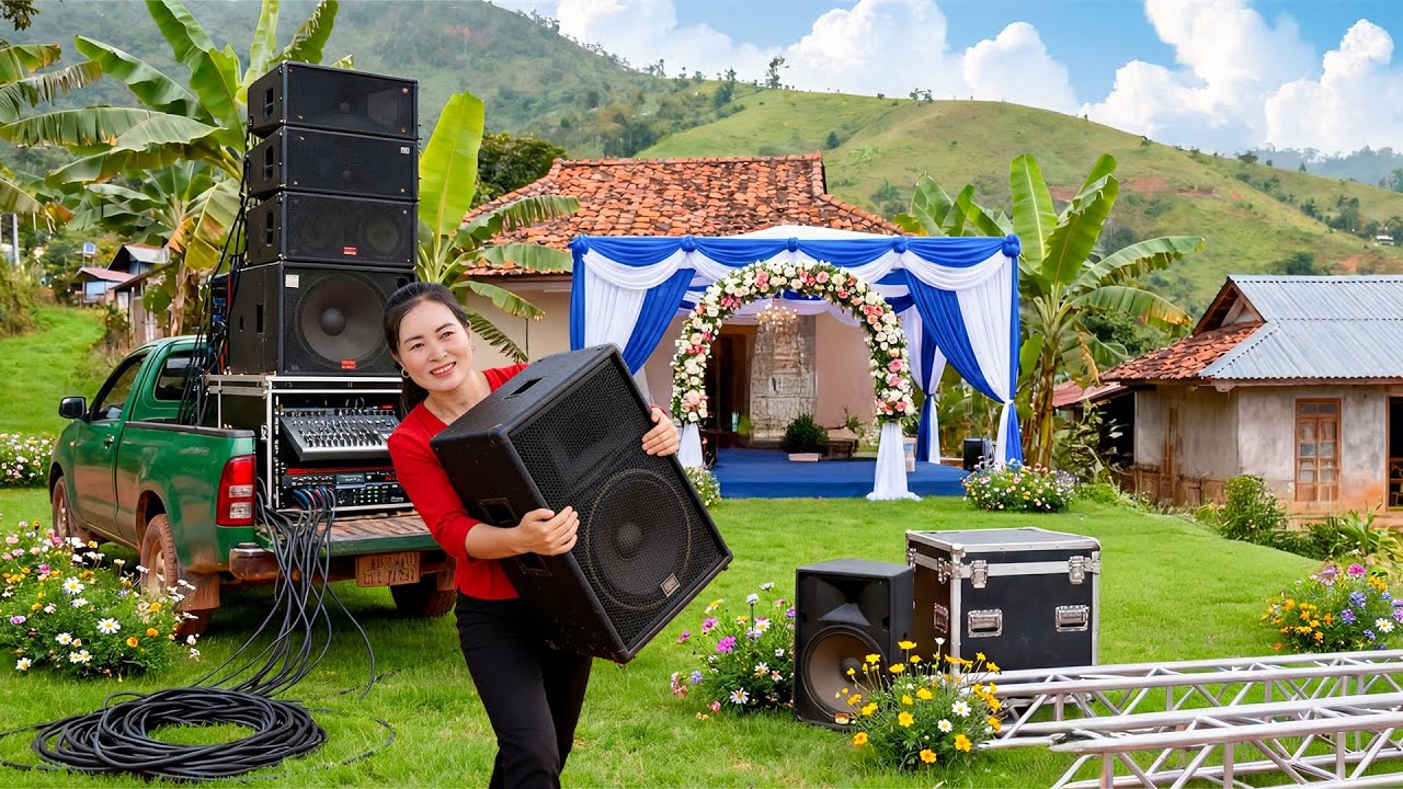 Use a Truck to Transport Wedding Equipment | Moving Cupboards & Study Desks for My Sister