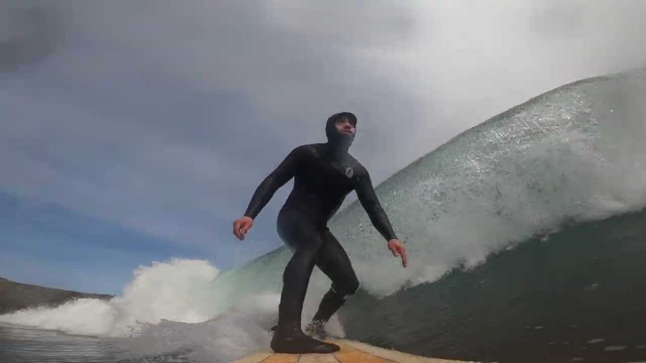 Testing my Old Classic Longboard in Punta de Lobos, Pichilemu, Chile