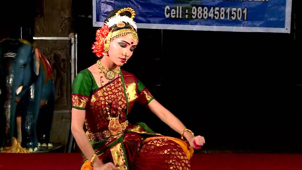 Kuchipudi by Yamini Kalluri (Tarangam - Nandanandana)