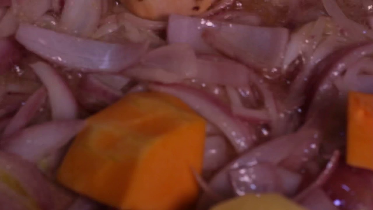 طريقة صالونة اللحم البحرينية