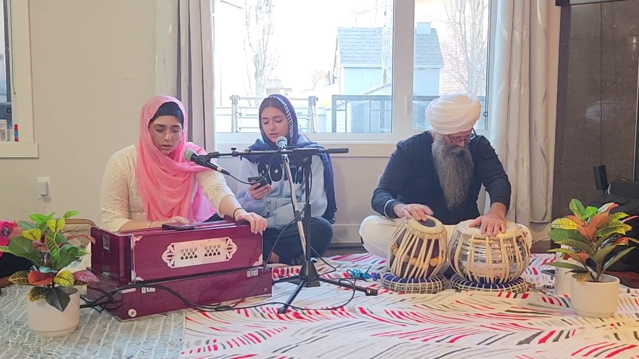 Din Raati Araadho Pyaro by Gurnoor kaur
