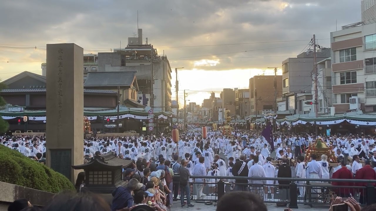 祇園祭　神幸祭　八坂神社石段下　(2023/7/17)