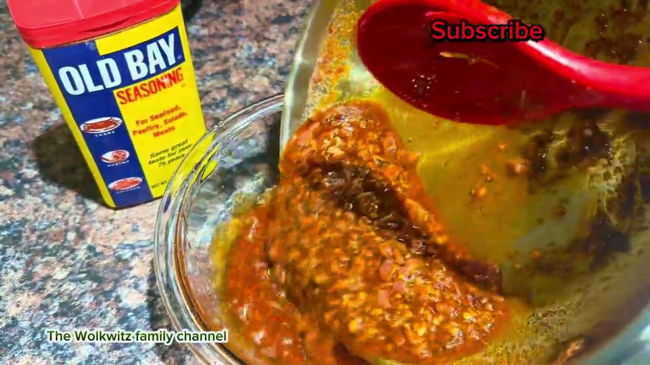 Seafood Garlic Butter Sauce Recipe || Spicy Seafood Boil Sauce For all My Seafood Lovers 🦞🍤  oldbay
