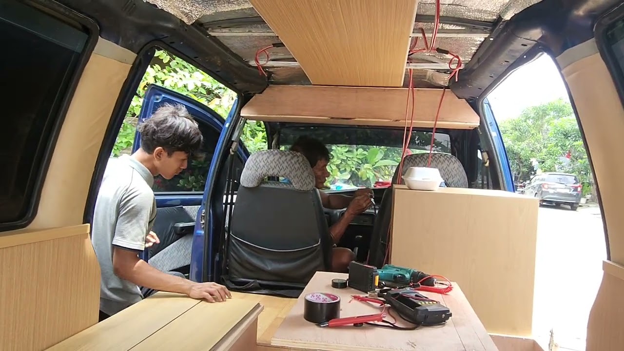 PROSES INSTALASI LISTRIK CAMPERVAN Daihatsu Espass Daihatsu Zebra