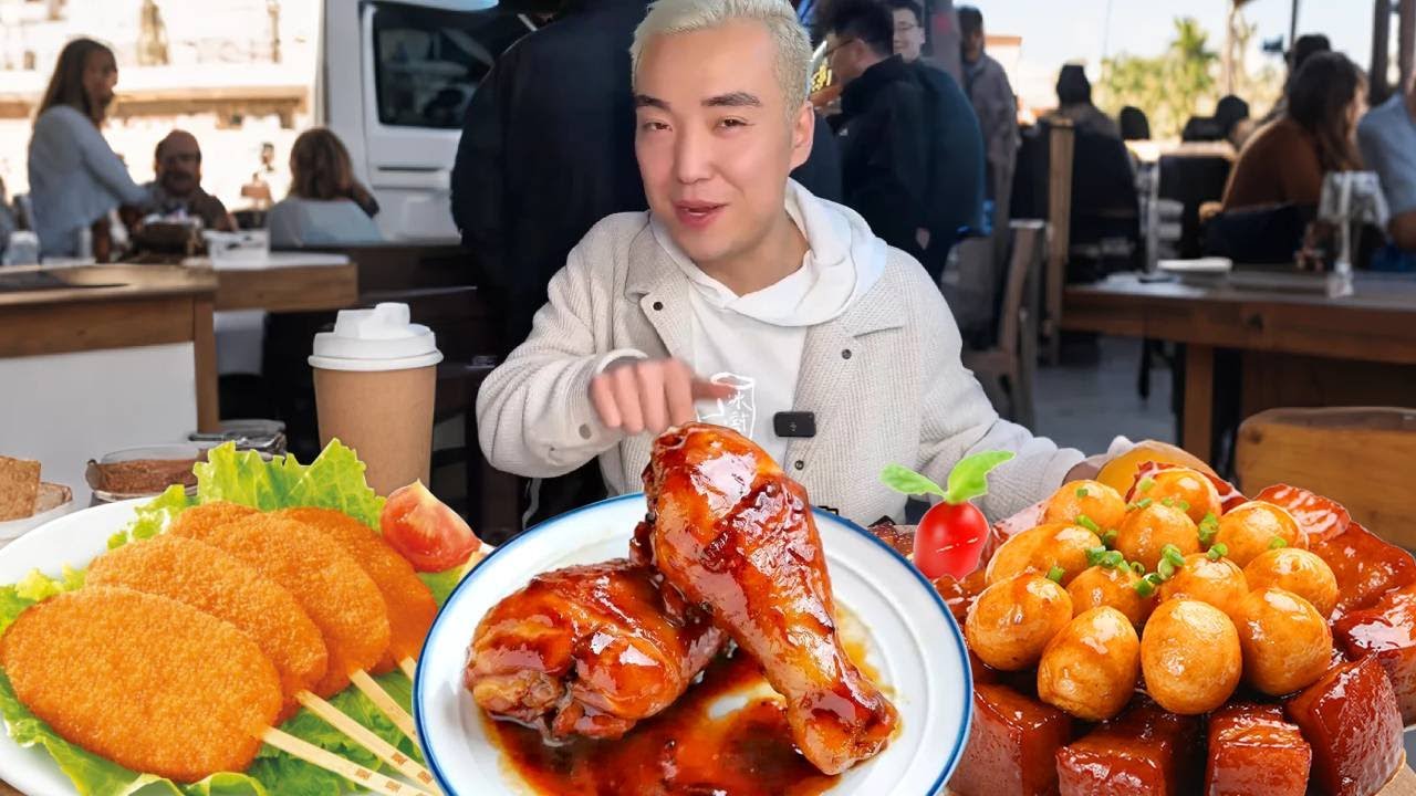 盘西安大学城美食庙会夜市，炫烤猪蹄烤，五花肉整排鸡腿吃到撑【吃货阿宾 】