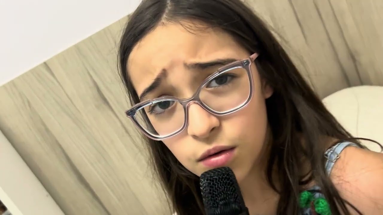 Ele é muito cara de pau -Clipe original sem erros 