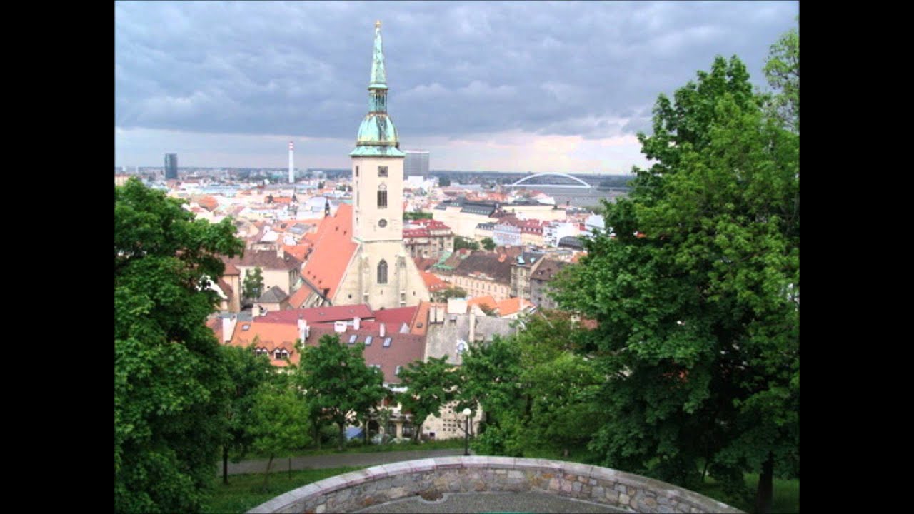 Ernő von Dohn&aacute;nyi - Symphonic Minutes