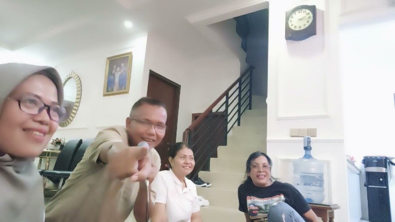 Karaoke bersama ketua🥰🥰