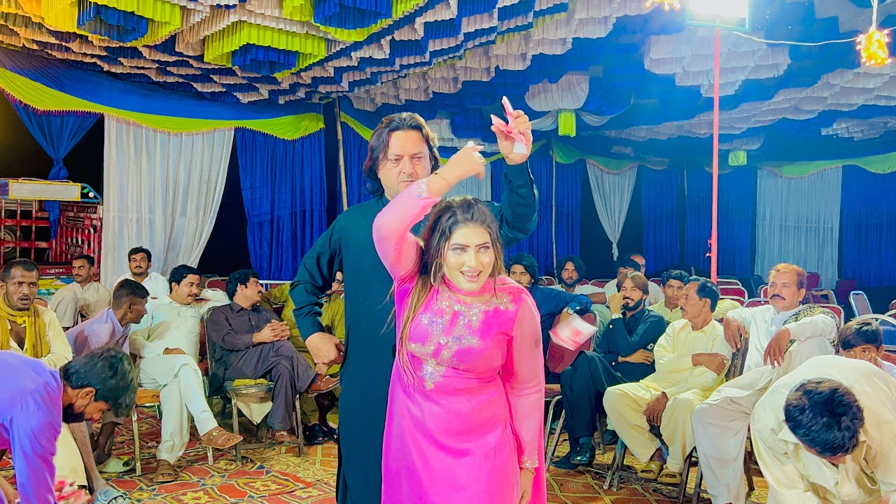 Aneesa Khan New Mujra Dance Shaheen Studio 2025