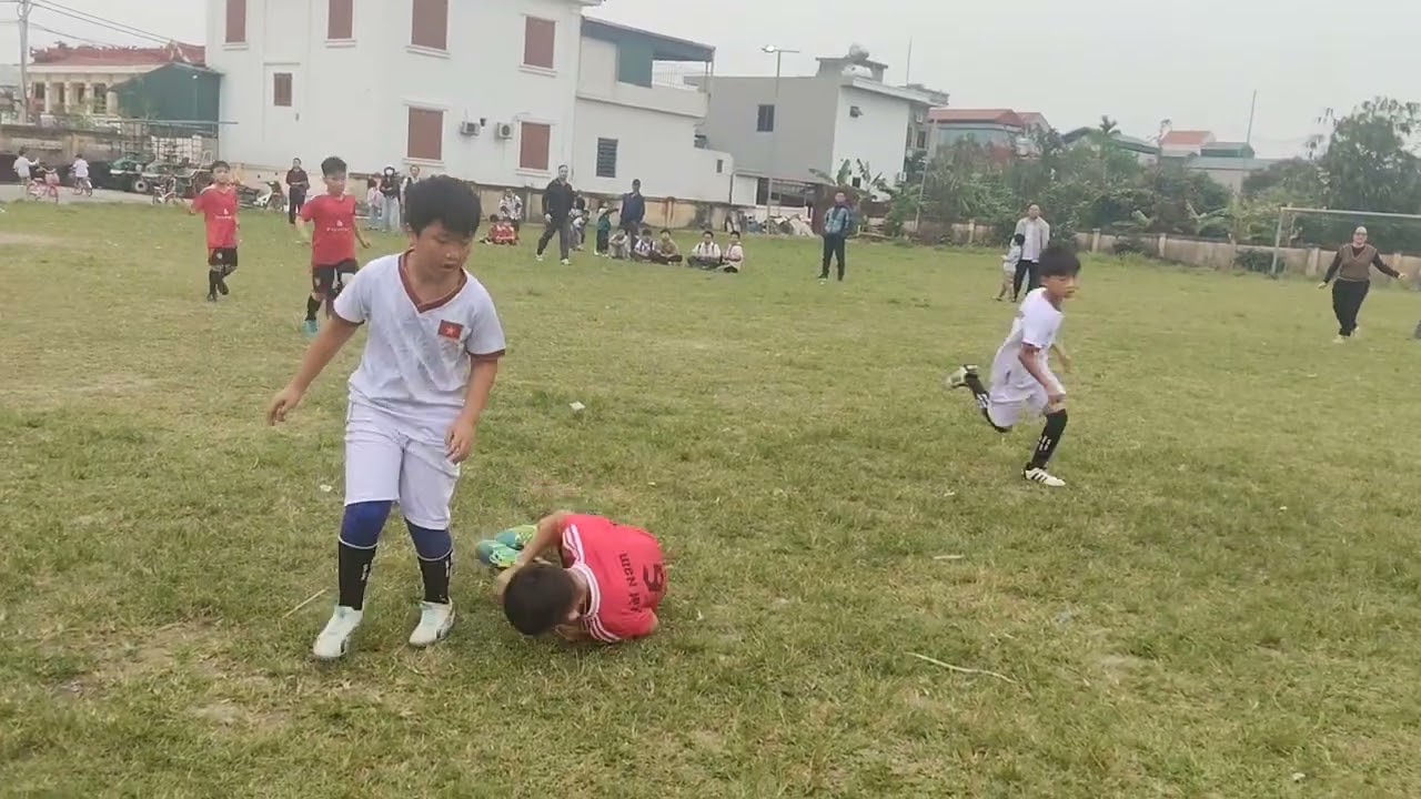 Hiệp 1 4B - 4 D 11 tháng 3, 2026