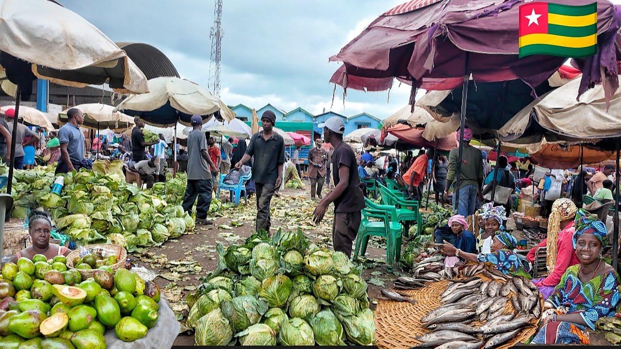 COST OF LIVING IN LOM&Eacute; TOGO 2026 . WHOLESALE FOOD MARKET TOGO WEST AFRICA 🌍
