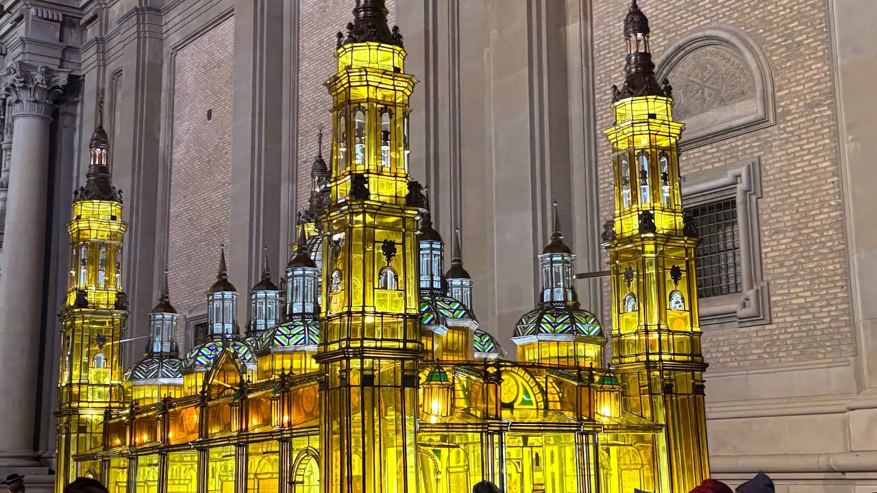 Rosario de Cristal 2025