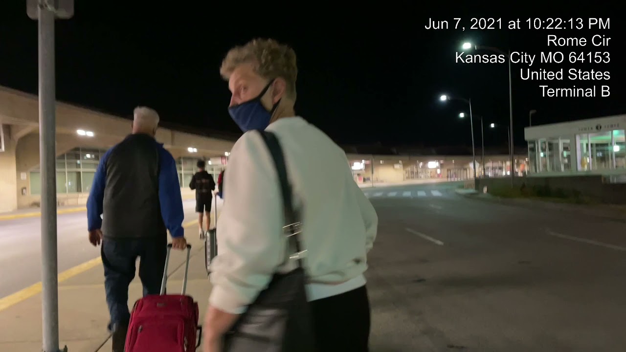 Airplane to Baggage Claim to Rental Car at Kansas International Airport (Jun 07, 2021)