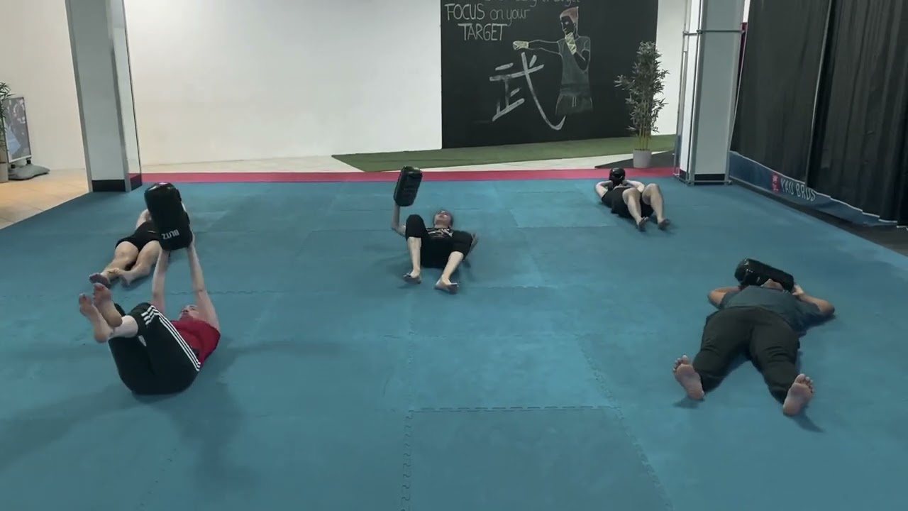 Ultimate Sanda Kickboxing Warm-Up: Boost Your Stamina and Abs