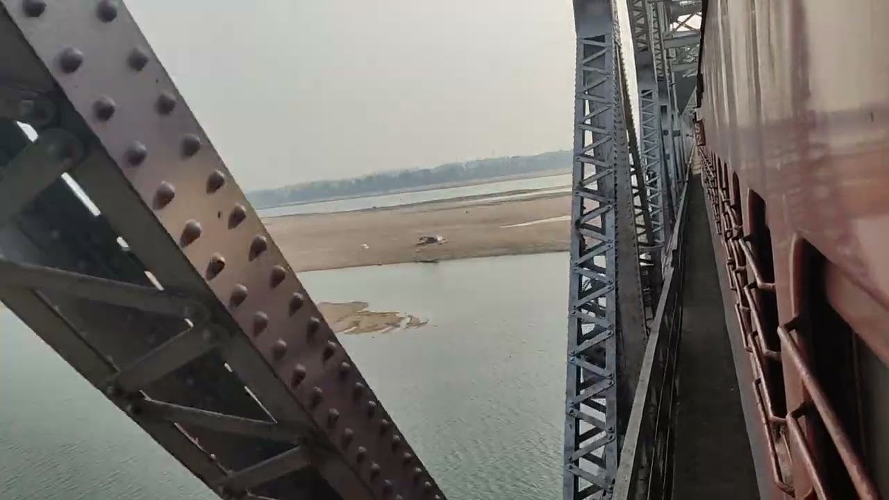 The Great KRISHNA River Rail Bridge In Vijayawada 😍😍 #shortvideo #shorts #ytviral #train #river 