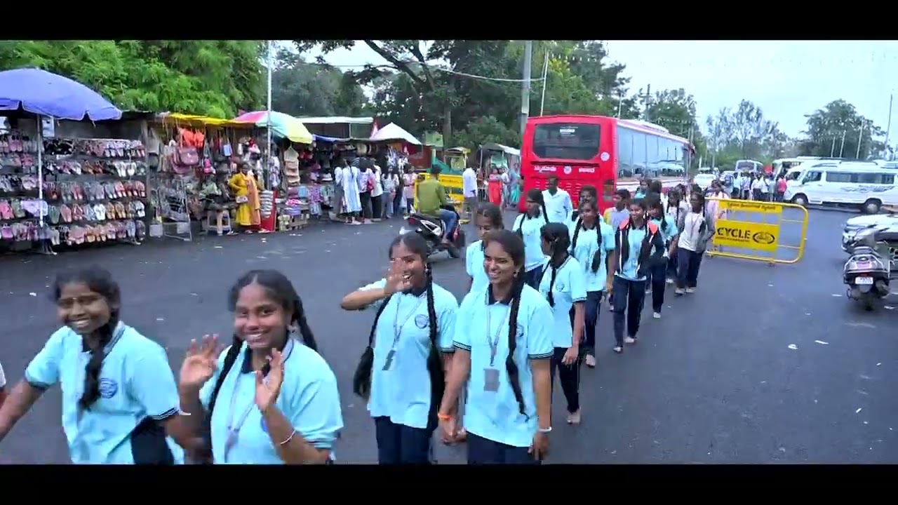 JCR Chaithanya School || Holiday Trip ||  Vijay Fashion Studio .....