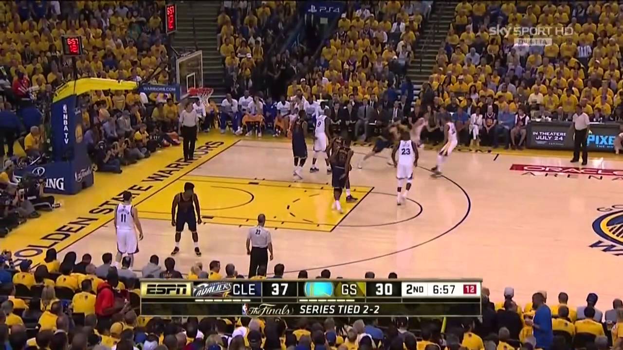 Le migliori azioni di Gara 5 - NBA Finals 2015 - Parte 1 (live F.Tranquillo)